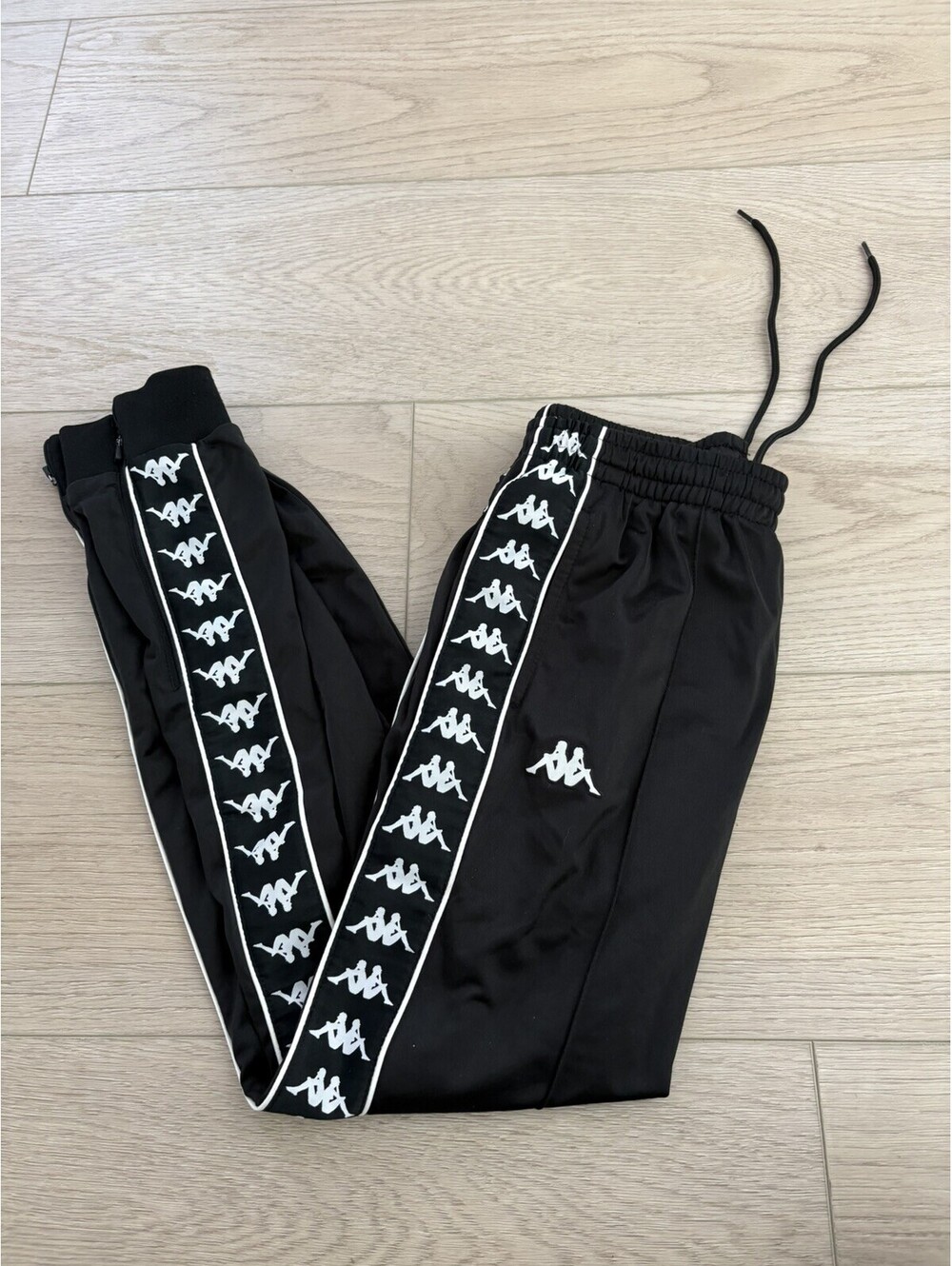 Kappa Men's Black Track Pants Logo Side Stripe Drawstring Pockets